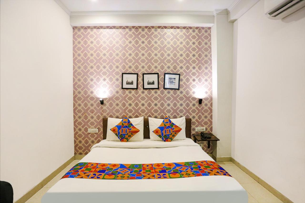 Fabhotel Novel Suites - Nr Yashobhoomi Convention Centre นิวเดลี ภายนอก รูปภาพ